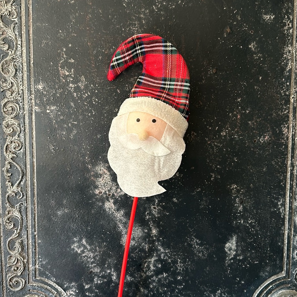 NWOT Plush Santa Pick 20”